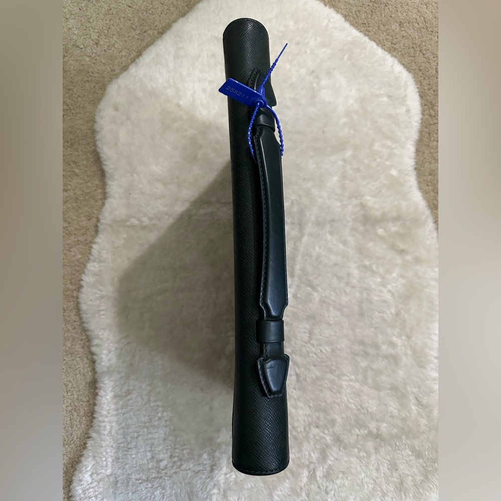 Louis Vuitton Large Green Taiga Leather Briefcase - Picture 6 of 12